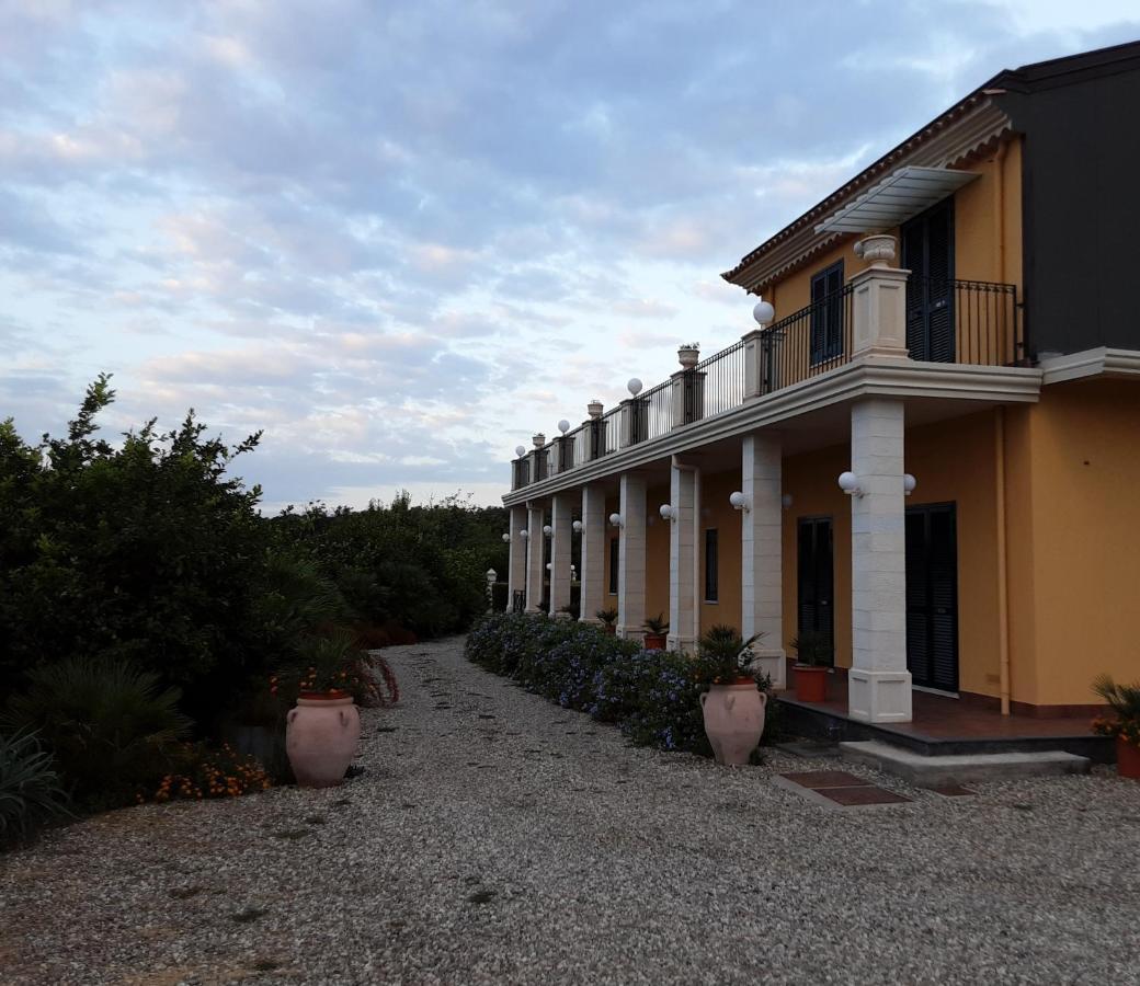 Zahra Agriturismo Acireale Esterno foto